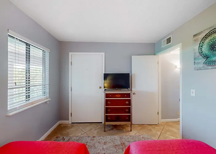Beachfront With 2 Pools Gulf Views Hot Tub & Cozy Balcony Holiday home Gulf Shores
