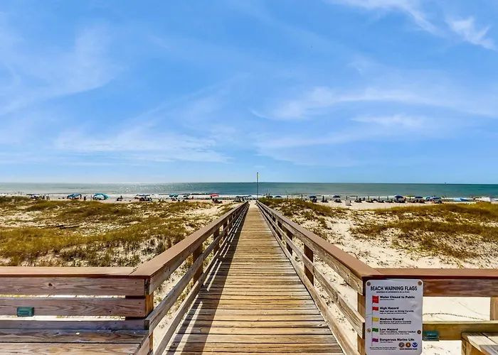 Beachfront With 2 Pools Gulf Views Hot Tub & Cozy Balcony *